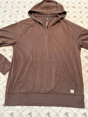 Vuori Men’s Brown Ponto Performance Half Zip Hoodie size Small